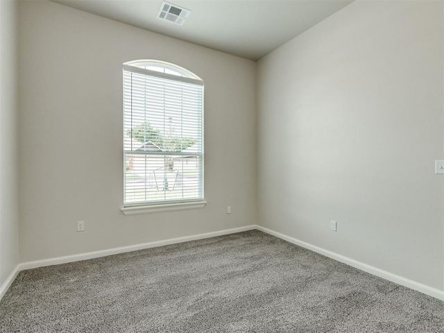 2125 Valley Hollow, Norman, OK 73071