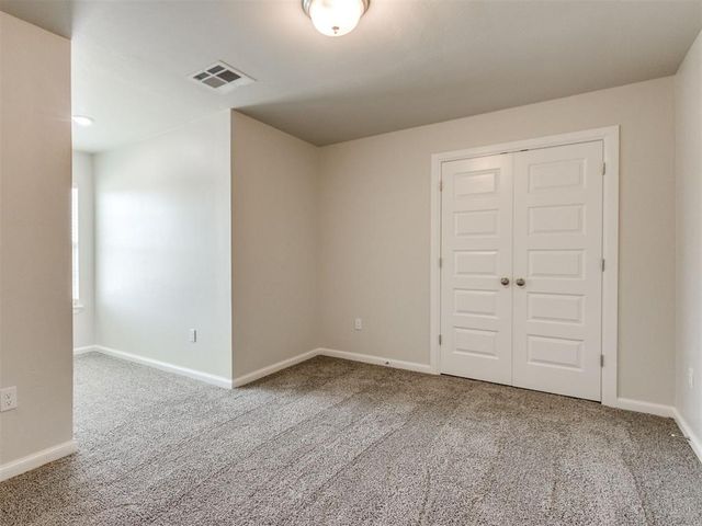 2125 Valley Hollow, Norman, OK 73071