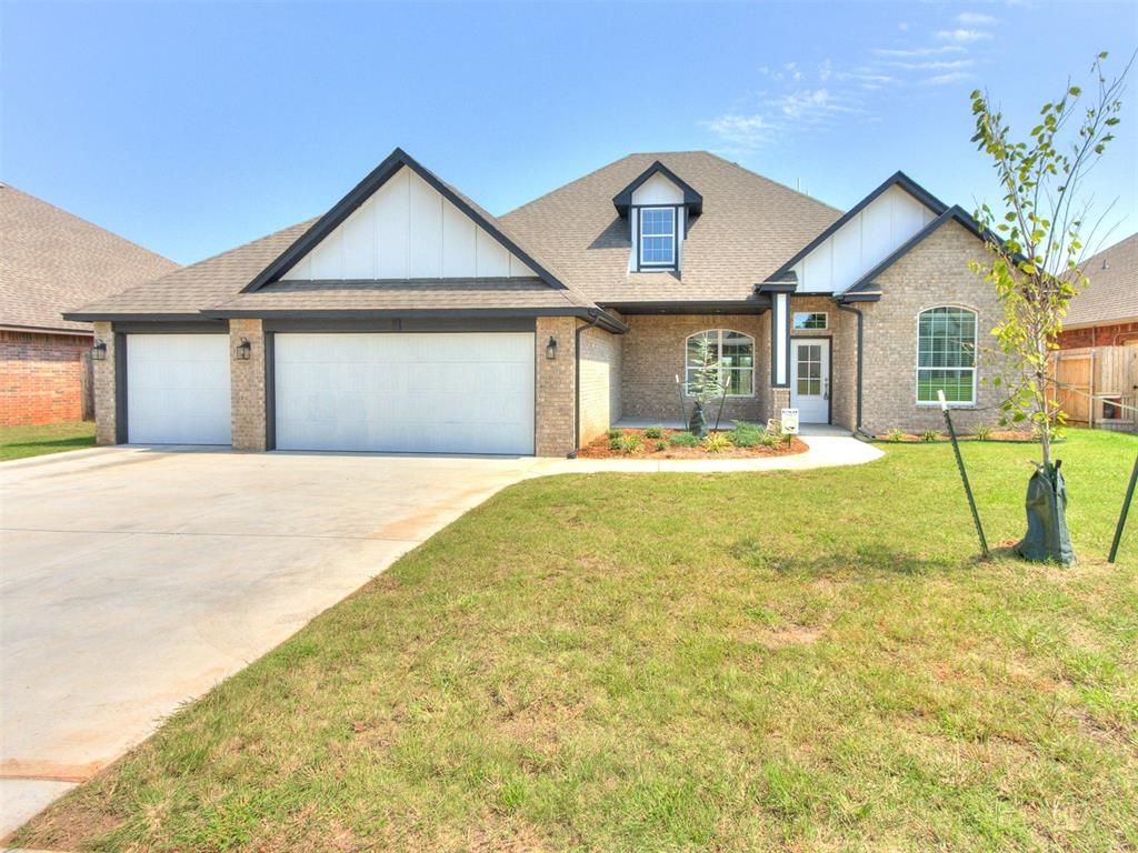 2125 Valley Hollow, Norman, OK 73071