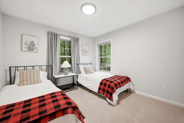 323 PALMER RD, Basye, VA 22810