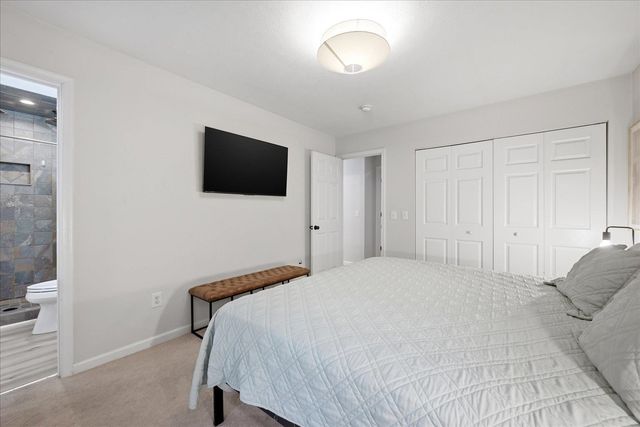 323 PALMER RD, Basye, VA 22810