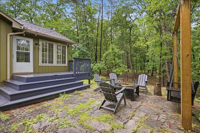 323 PALMER RD, Basye, VA 22810