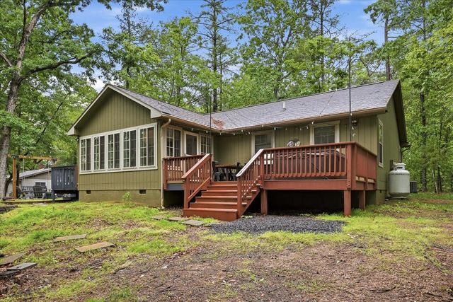 323 PALMER RD, Basye, VA 22810