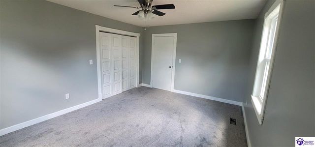 366 S Greensburg Street, Hodgenville, KY 42748