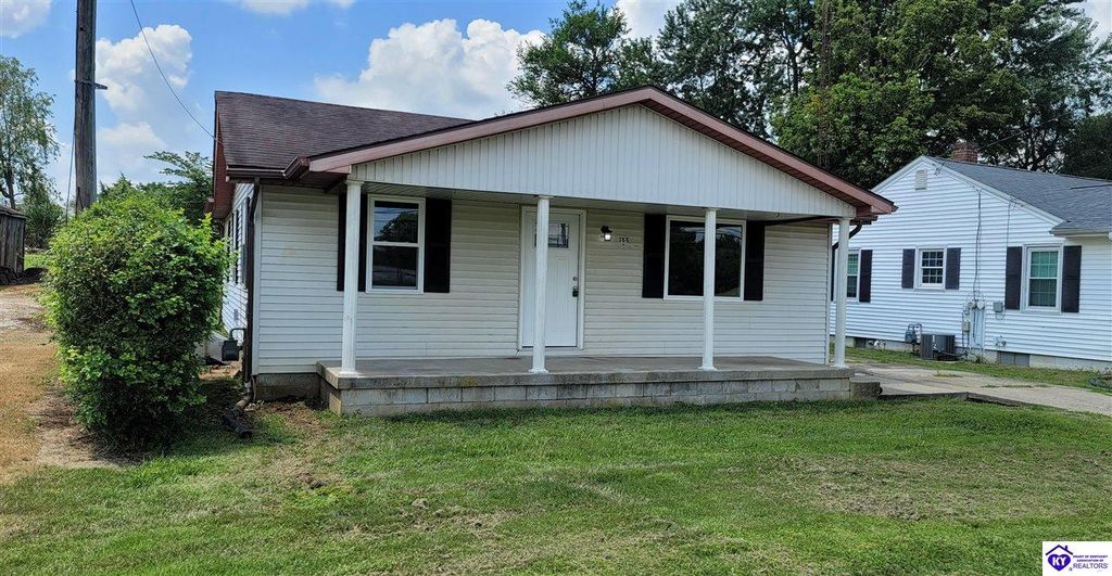 366 S Greensburg Street, Hodgenville, KY 42748