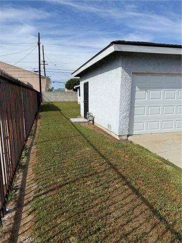 1813 W 151st, Compton, CA 90220