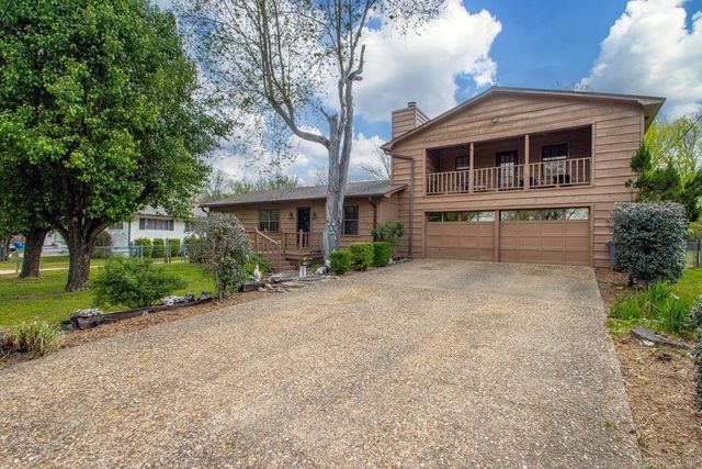 422 Marion Street, Benton, AR 72015