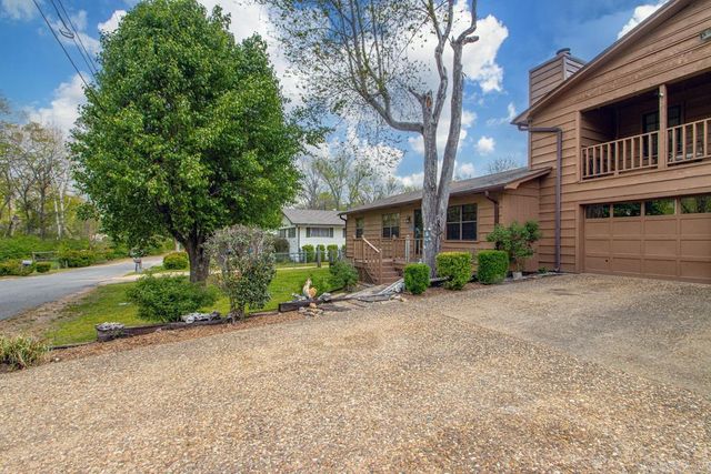 422 Marion Street, Benton, AR 72015