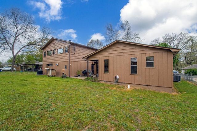 422 Marion Street, Benton, AR 72015