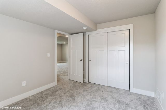 490 NW Independence Circle, Waukee, IA 50263