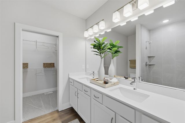 490 NW Independence Circle, Waukee, IA 50263