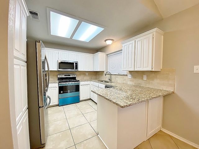 3704 Fairhaven Drive, Fort Worth, TX 76123