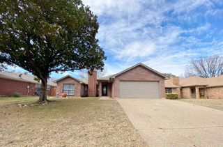 3704 Fairhaven Drive, Fort Worth, TX 76123