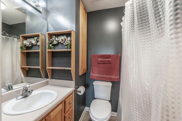 2342 Old Greenbrier Pike, Greenbrier, TN 37073