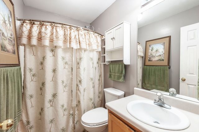 2342 Old Greenbrier Pike, Greenbrier, TN 37073