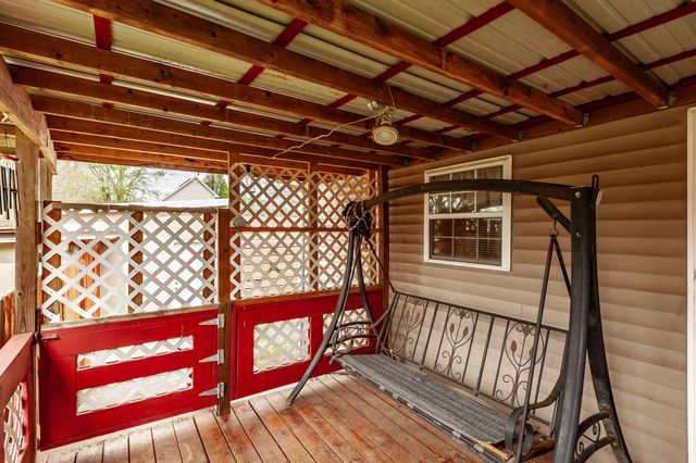 2342 Old Greenbrier Pike, Greenbrier, TN 37073