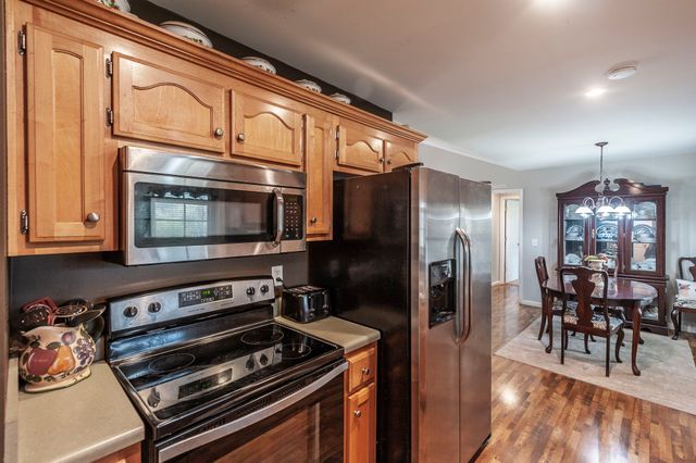 2342 Old Greenbrier Pike, Greenbrier, TN 37073