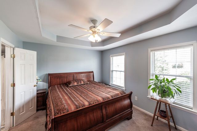 2342 Old Greenbrier Pike, Greenbrier, TN 37073