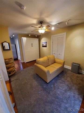 434 Grove Ave, Petersburg, VA 23803