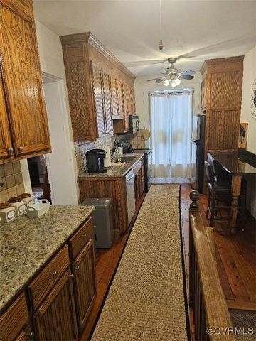 434 Grove Ave, Petersburg, VA 23803