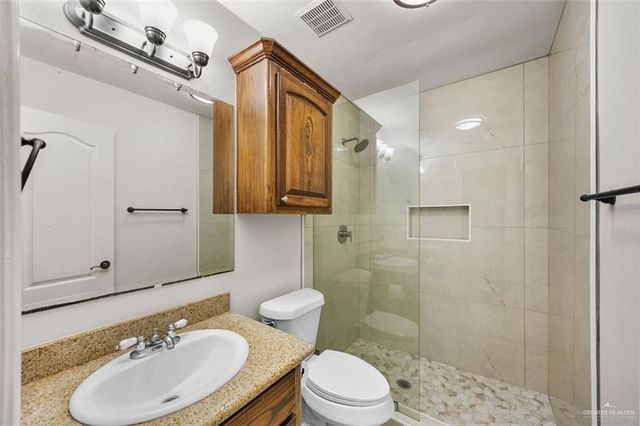 2406 S Dogwood Street, Pharr, TX 78577
