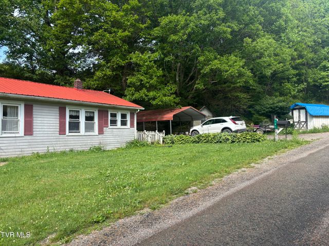 141 Canter Road, Trade, TN 37691