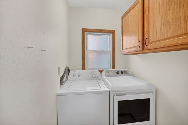 1504 Burnett Avenue, Ames, IA 50010