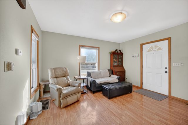 1504 Burnett Avenue, Ames, IA 50010