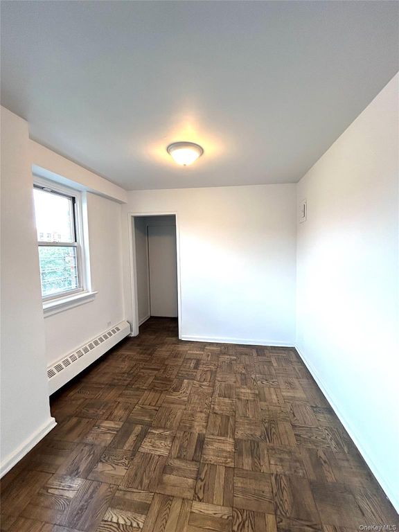 89-00 170 Street 5E, Jamaica Hills, NY 11432 — photo 4