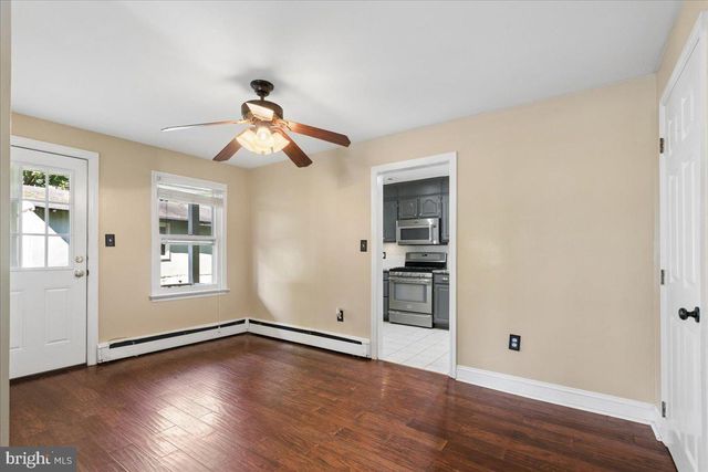 88 COLUMBIA AVE, Hopewell, NJ 08525