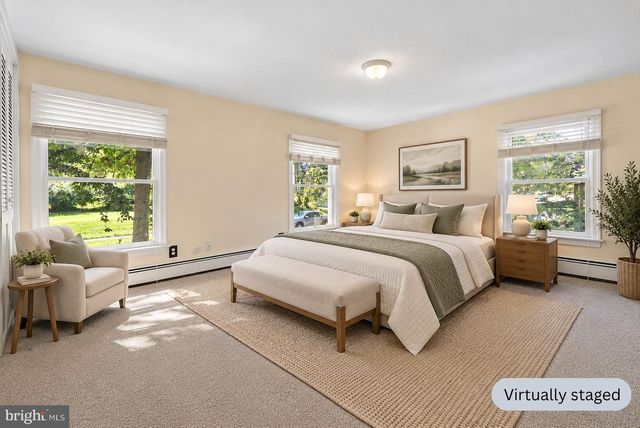 88 COLUMBIA AVE, Hopewell, NJ 08525