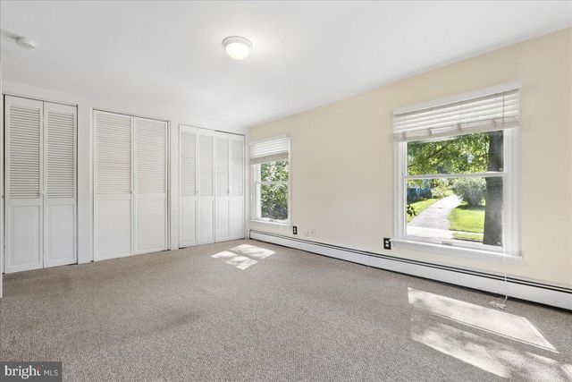 88 COLUMBIA AVE, Hopewell, NJ 08525