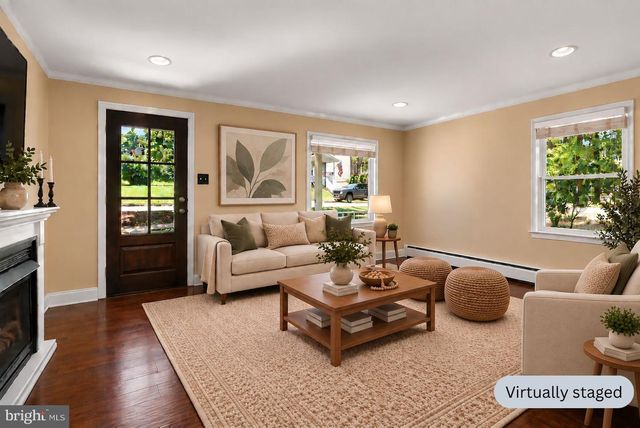 88 COLUMBIA AVE, Hopewell, NJ 08525