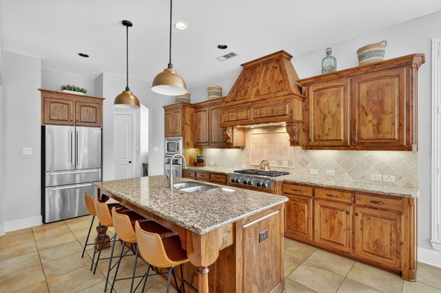 418 Sleepy Creek Drive, Frisco, TX 75036