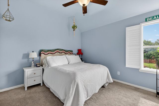 418 Sleepy Creek Drive, Frisco, TX 75036