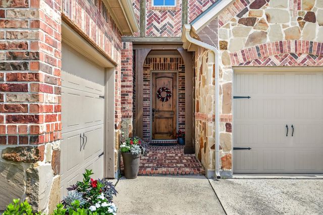 418 Sleepy Creek Drive, Frisco, TX 75036