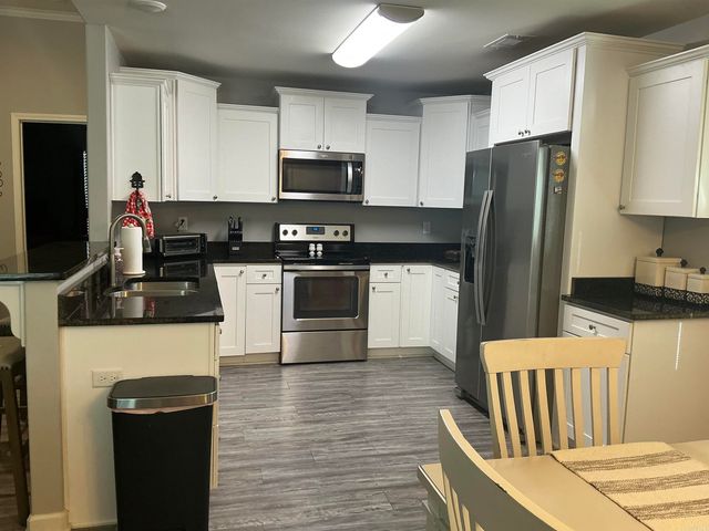 1016 Heritage Way, Benton, AR 72019