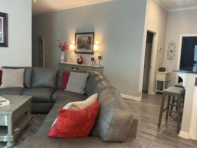 1016 Heritage Way, Benton, AR 72019