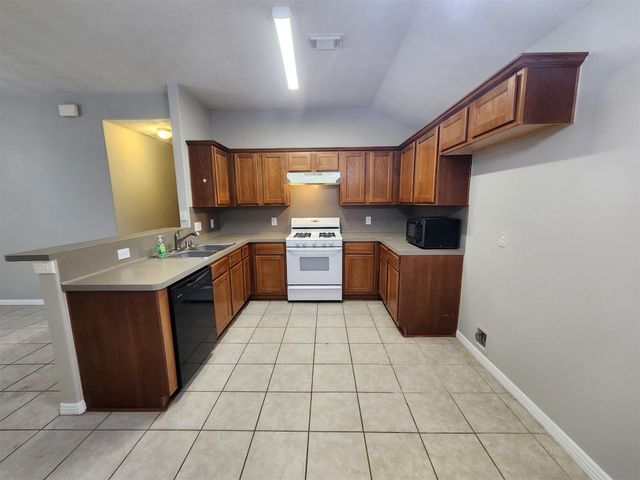 24315 Hard Wood Drive, Houston, TX 77336