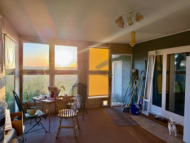 295 SW Railroad Ave, Creston, WA 99117