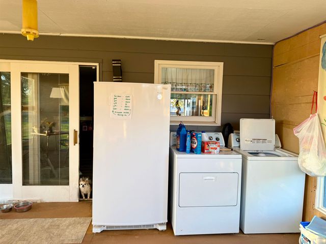 295 SW Railroad Ave, Creston, WA 99117