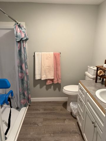 295 SW Railroad Ave, Creston, WA 99117