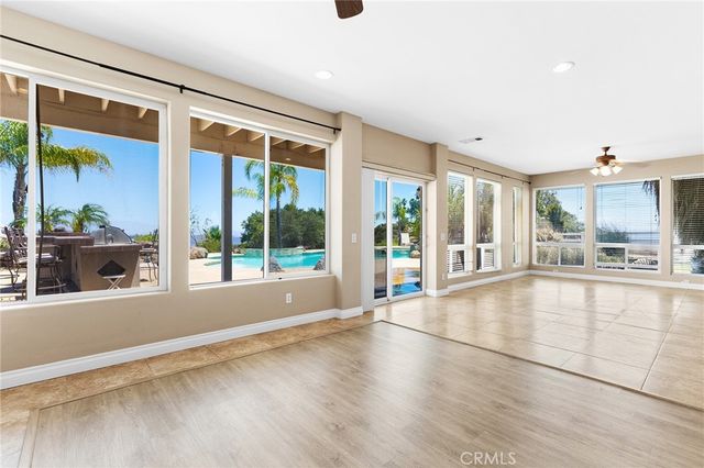 21330 Camino Arriba, Murrieta, CA 92562