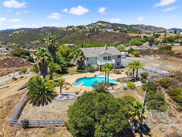 21330 Camino Arriba, Murrieta, CA 92562