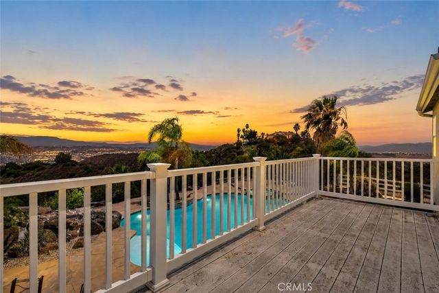 21330 Camino Arriba, Murrieta, CA 92562