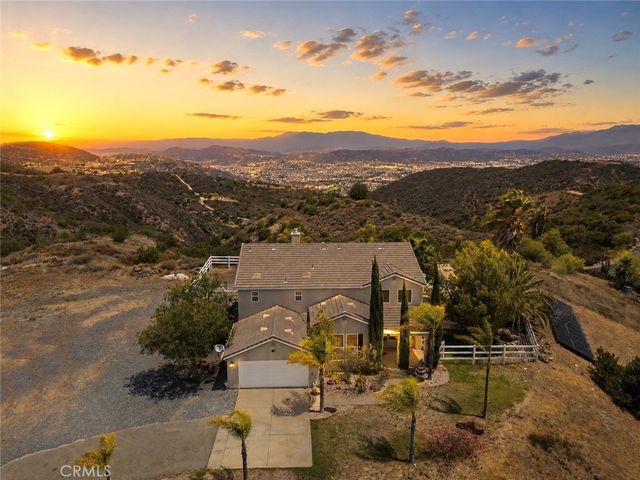 21330 Camino Arriba, Murrieta, CA 92562