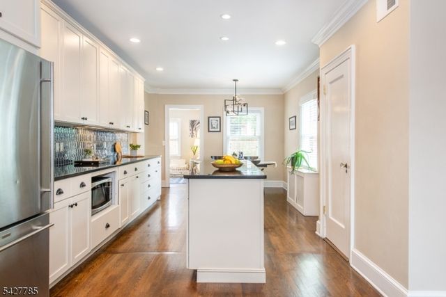 90 Gates Ave, Montclair Twp., NJ 07042