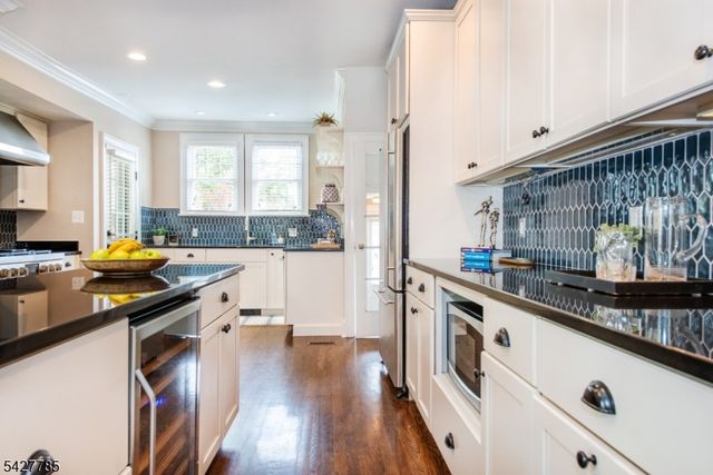 90 Gates Ave, Montclair Twp., NJ 07042