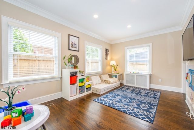 90 Gates Ave, Montclair Twp., NJ 07042