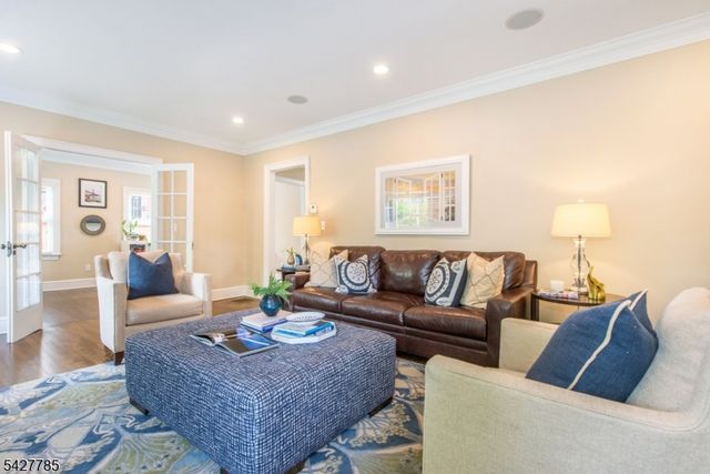 90 Gates Ave, Montclair Twp., NJ 07042